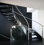 Optez pour l'escalier sur mesure et personnalisez votre intérieur !
