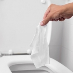 Les 8 objets qu’il ne faut surtout pas jeter dans vos toilettes !